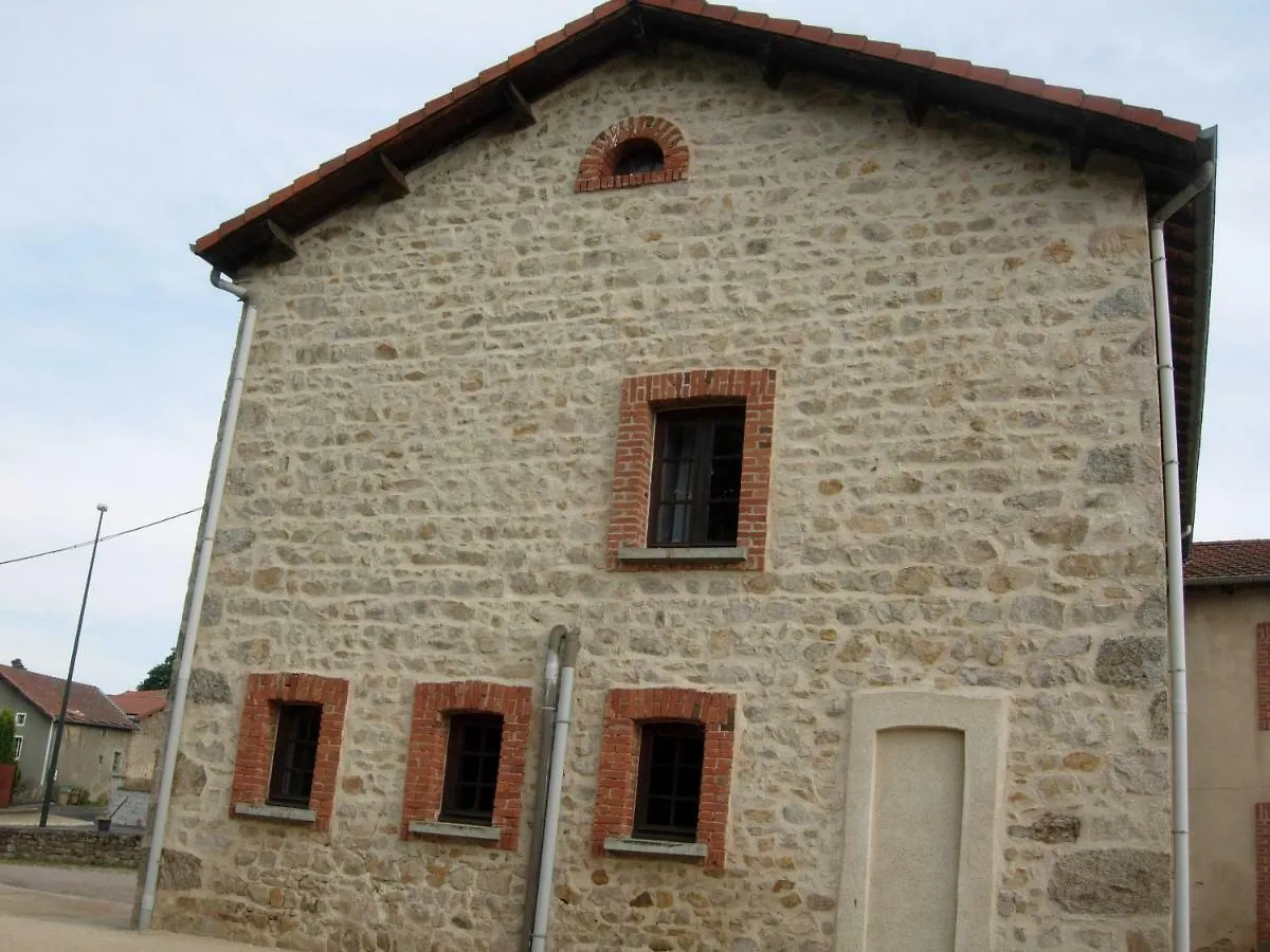 La Villa Du Meridien Saint-Pal-en-Chalencon Guest house